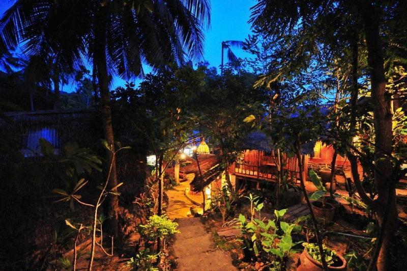 جزيرة في في Chunut House Resort المظهر الخارجي الصورة
